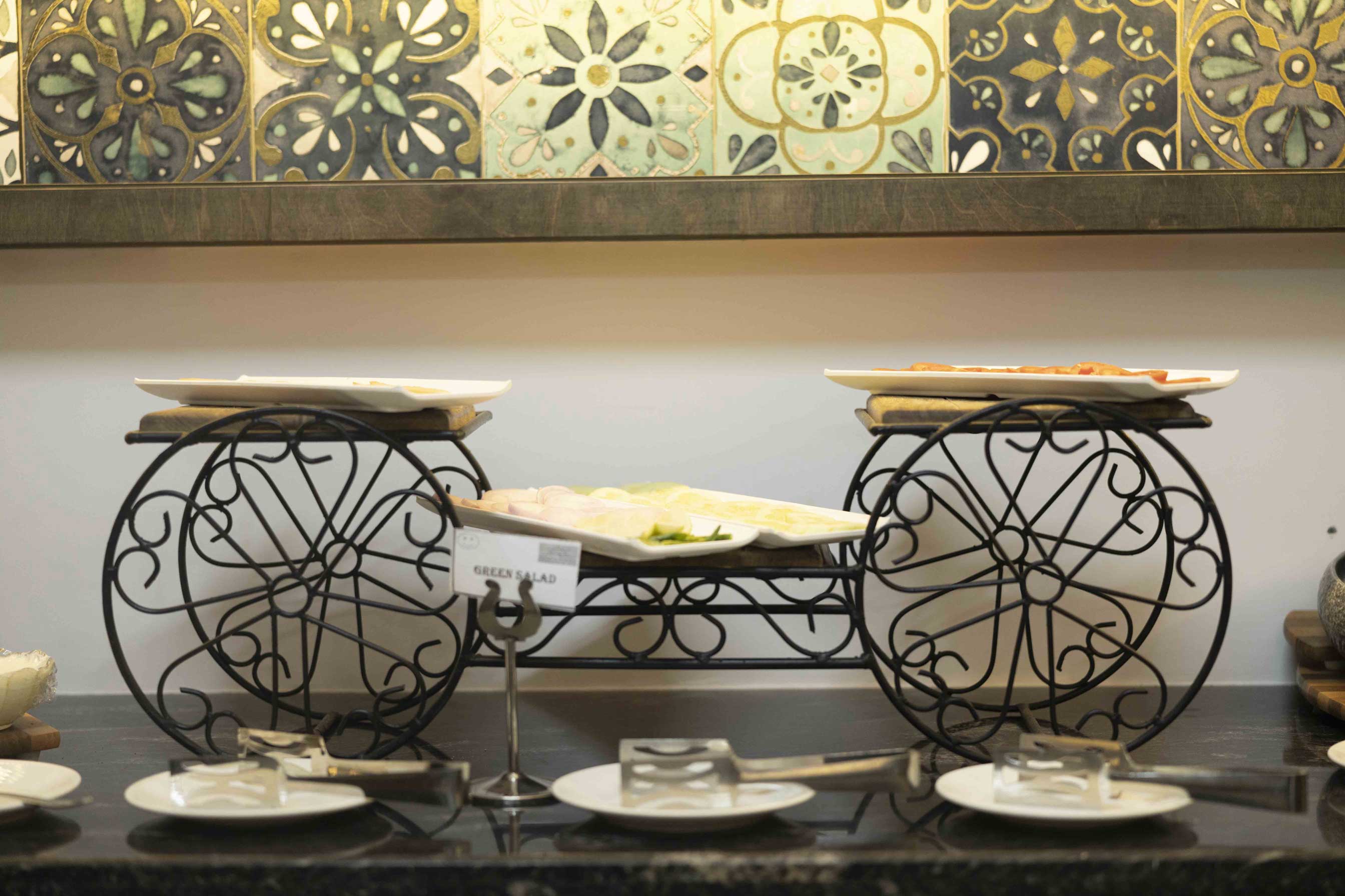 Hotels of Puri Near Sea Beach restaurant