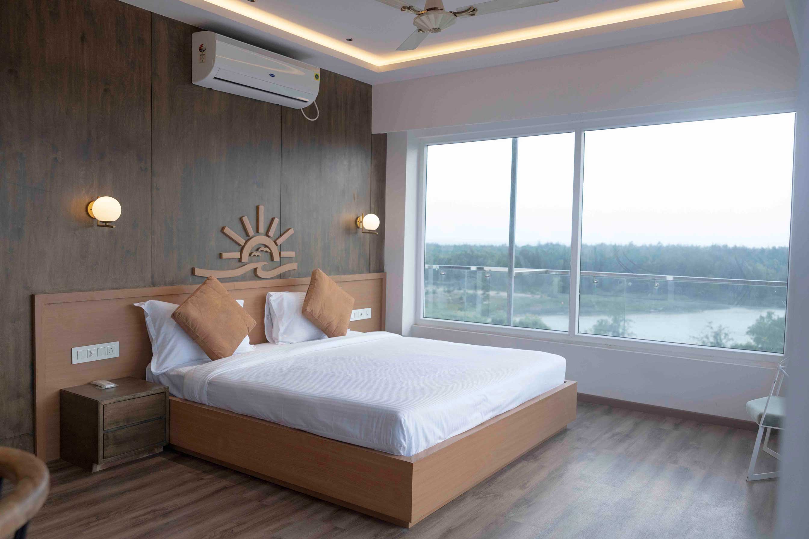 hotel-in-puri-near-beach-suite-room3